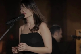 İran'da Başörtüsüz Konser Veren Şarkıcı Parastoo Ahmadi'nin Kırbaç Cezası Kesinleşti