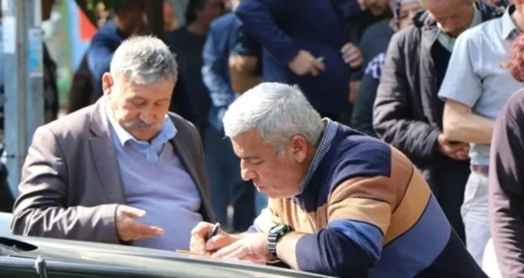 En Düşük Emekli Aylığının Net Asgari Ücrete Endekslenmesini Öngören Yasa Teklifi Komisyonda