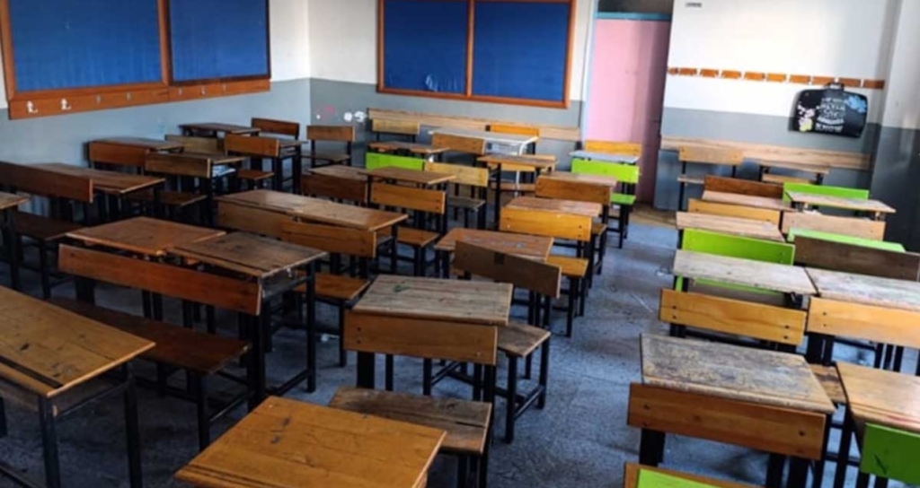 Almanya'da 16 Yıl Göreve Gitmeden Maaş Alan Öğretmene Dolandırıcılık Davası Açıldı